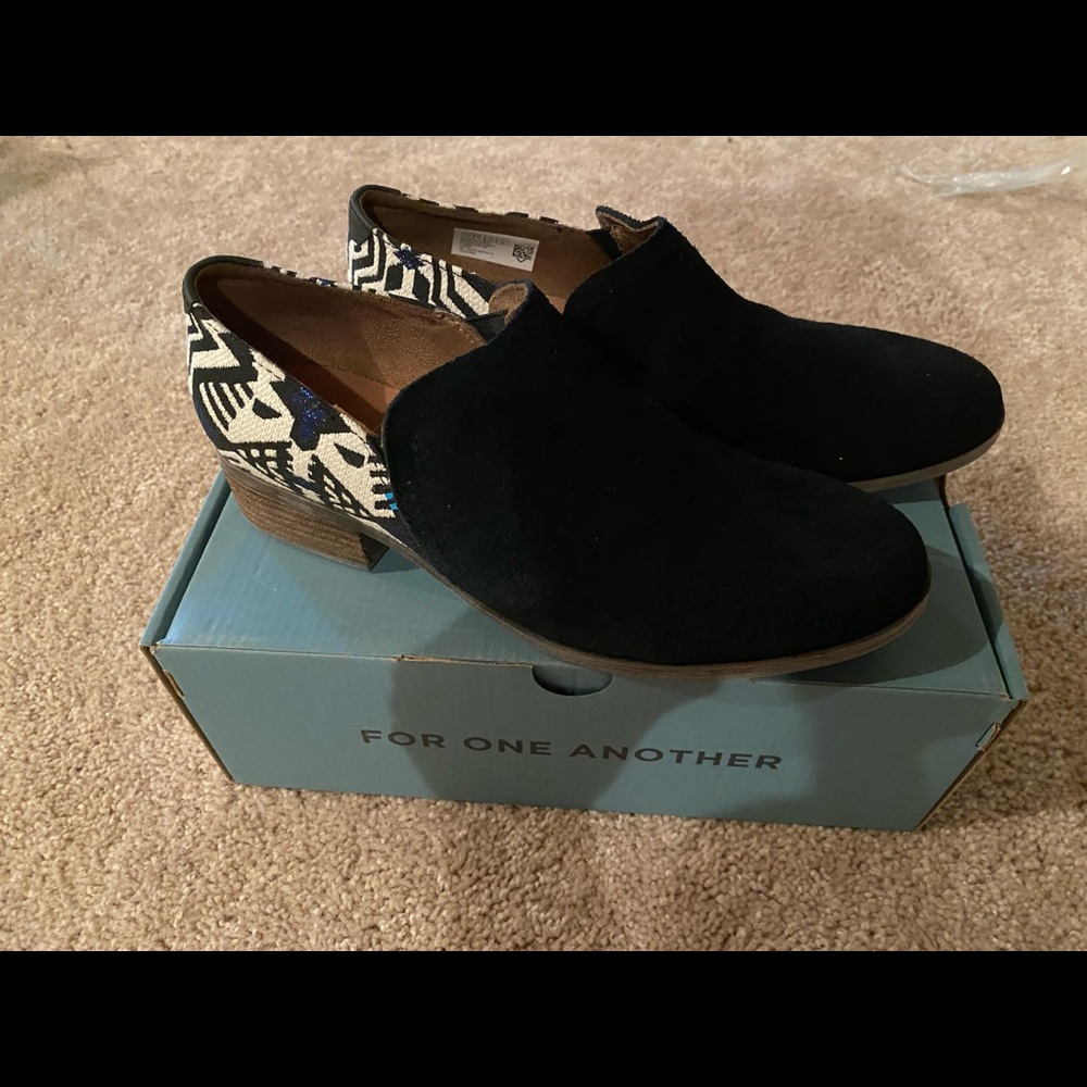 TOMS Booties